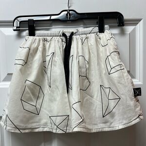 Nununu Cream and Black Geometric Patterned Skirt Size 6 -7